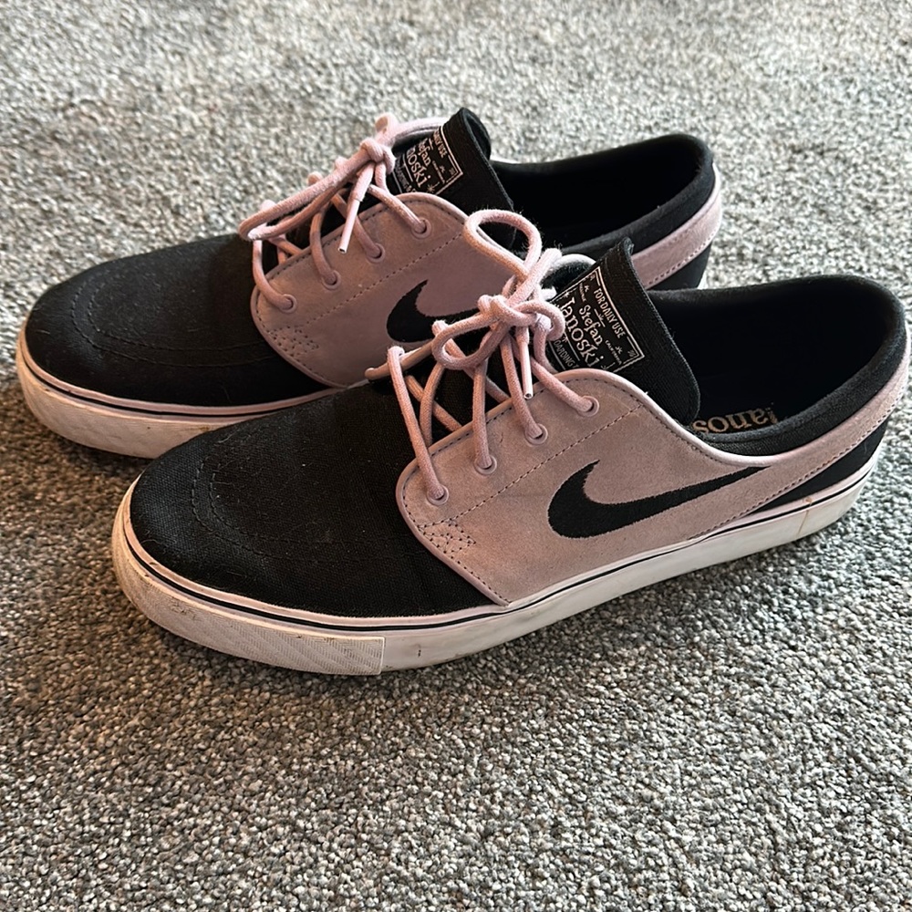 COPY - Nike Stefan Janoski shoes